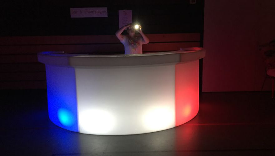 bar-lumineux-comptoir3-880x500
