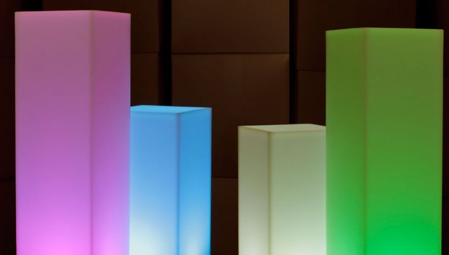 colonne-lumineuse-carree-5-1-880x500